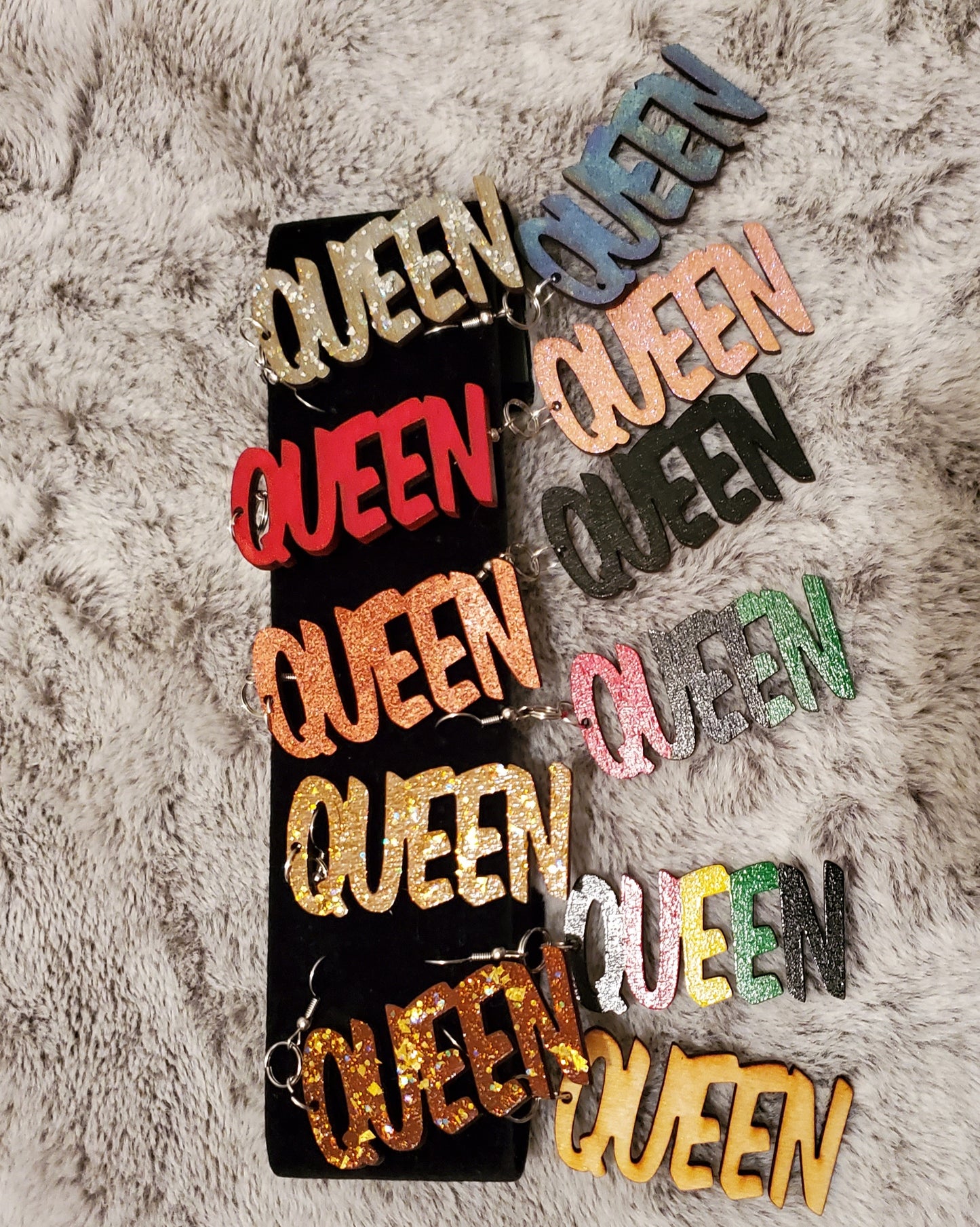 Queen Earrings ( More Colors)