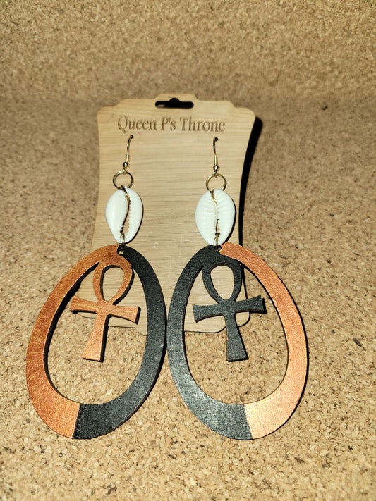 Oval Ankh W/Cowrie Earrings
